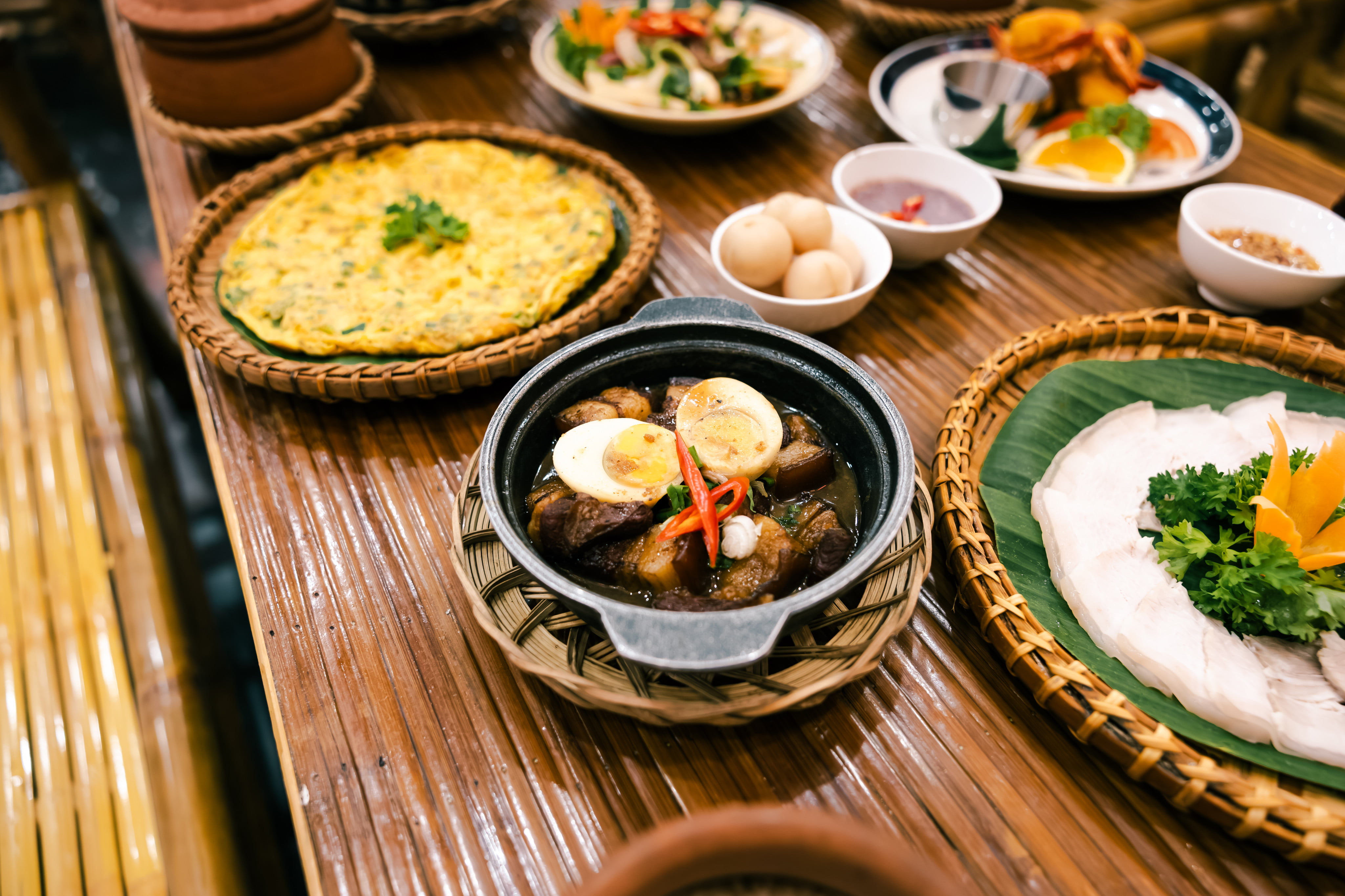 Đến với
Cơm Nhà Linh